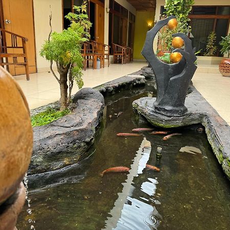Hotel Priangan Cirebon Ngoại thất bức ảnh