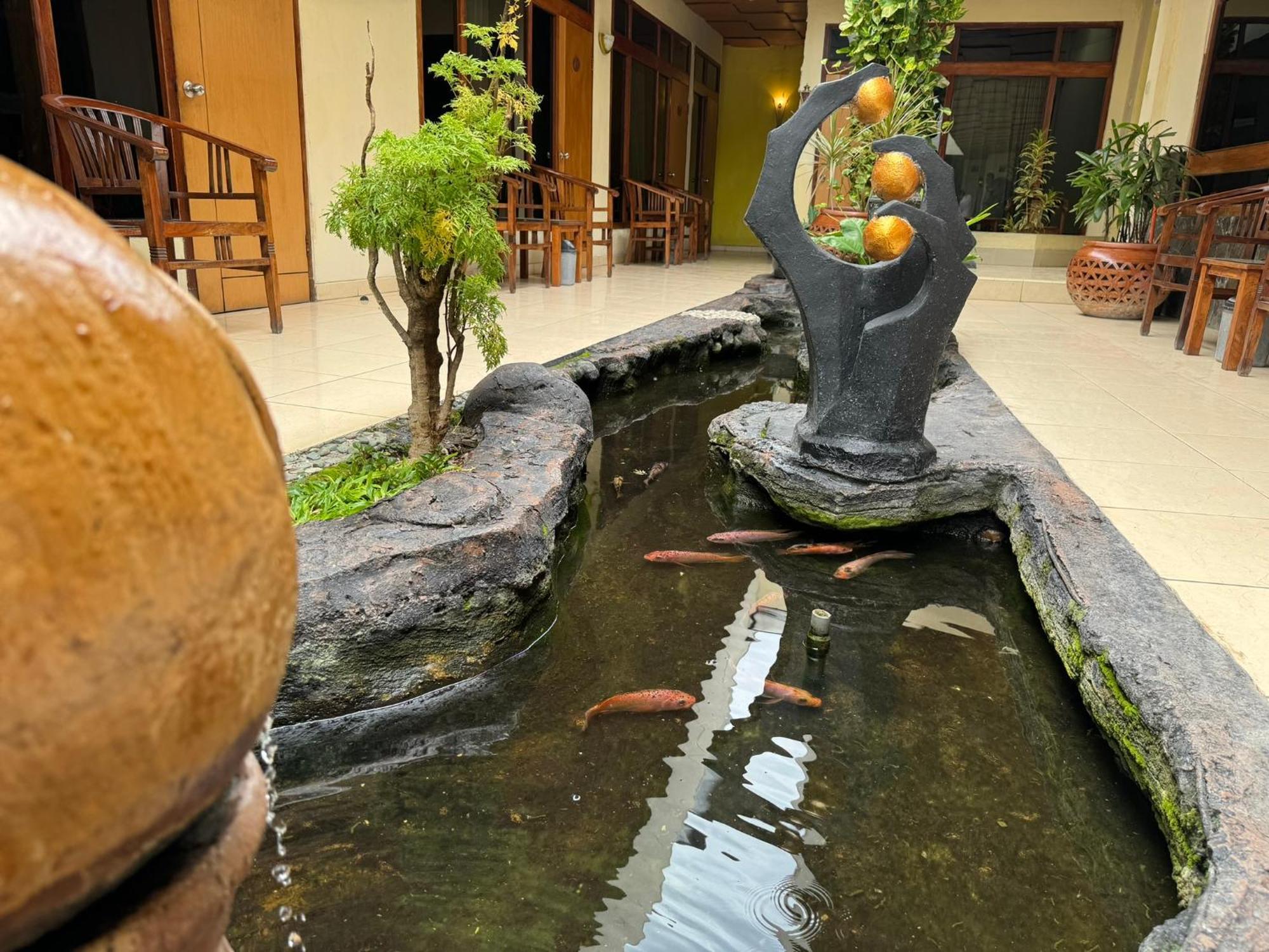 Hotel Priangan Cirebon Ngoại thất bức ảnh